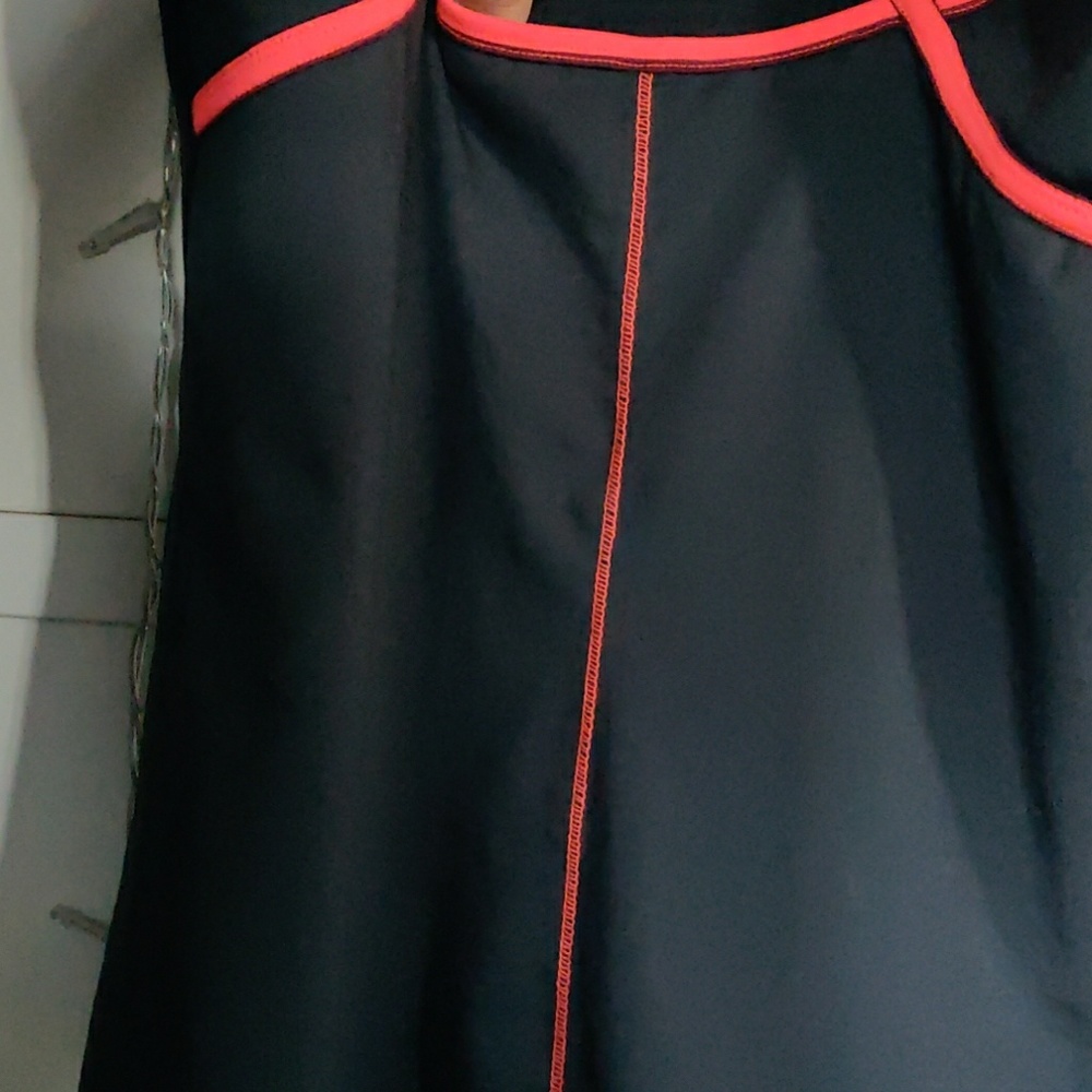 Workout Tank Top - Picture 4 of 5